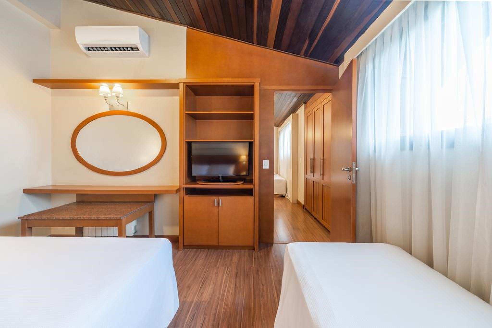 Sky Borges Hotel Alpenhaus - กรามาโด ภายนอก รูปภาพ